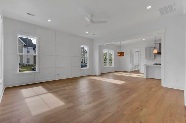 435 Brightside Trail, Summerville, SC 29486
