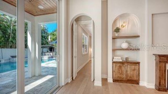 1850 WEBBER STREET, Sarasota, FL 34239