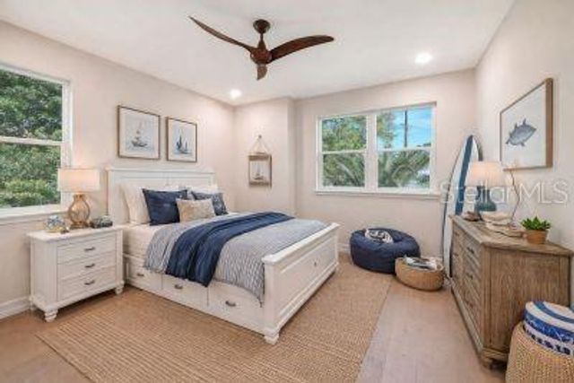 1850 WEBBER STREET, Sarasota, FL 34239