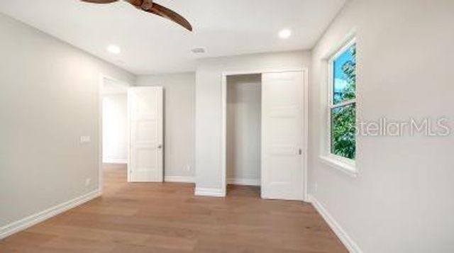 1850 WEBBER STREET, Sarasota, FL 34239