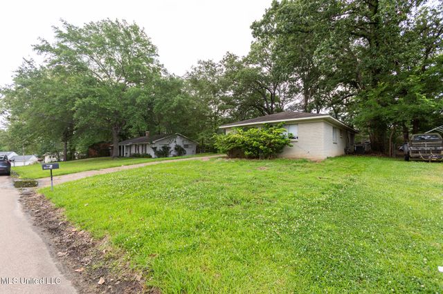 3443 Marguerite Drive, Pearl, MS 39208