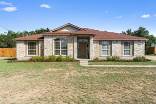 6005 La Mesa ST, Leander, TX 78645