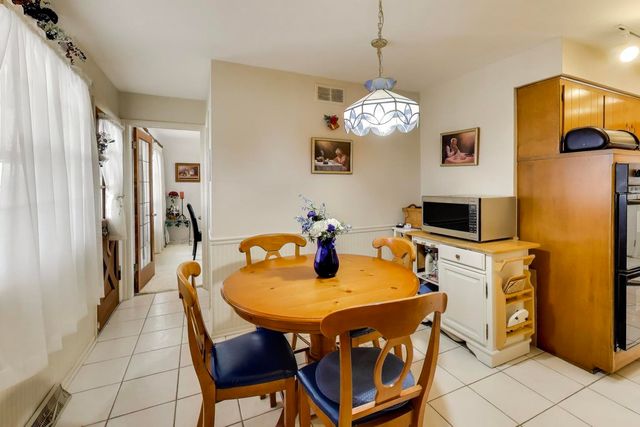 16827 Parkside Avenue, South Holland, IL 60473