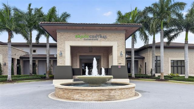 10467 NW 82nd St 10, Doral, FL 33178
