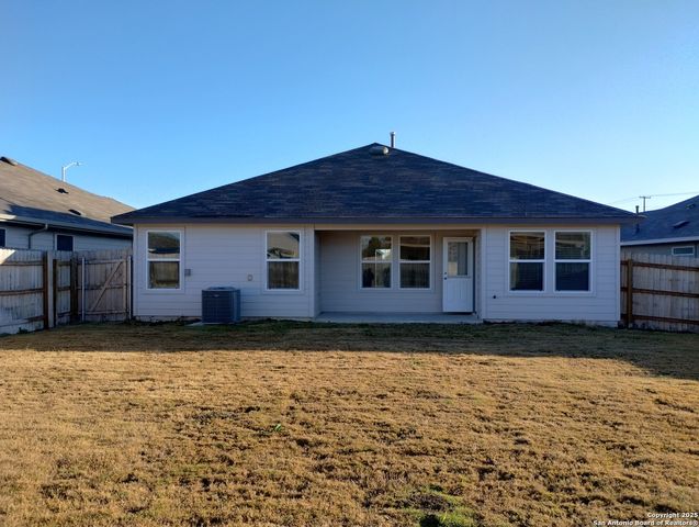 315 elephants ear, New Braunfels, TX 78130