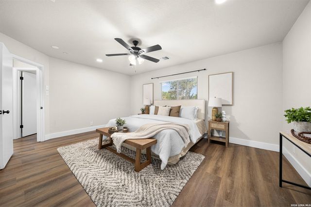 8219 Laurel Bend, San Antonio, TX 78250
