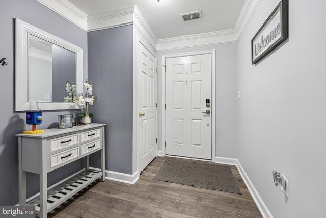 229 HAWKS VIEW SQ SE, Leesburg, VA 20175
