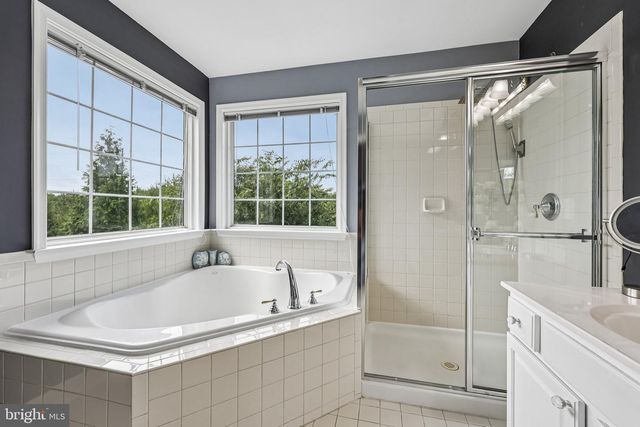 229 HAWKS VIEW SQ SE, Leesburg, VA 20175