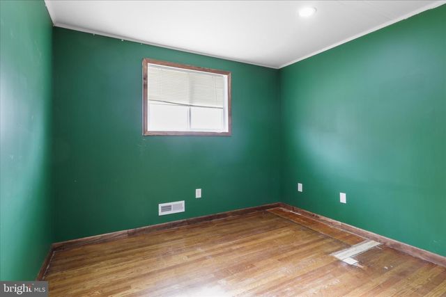 112 MAIN AVE SE, Glen Burnie, MD 21061