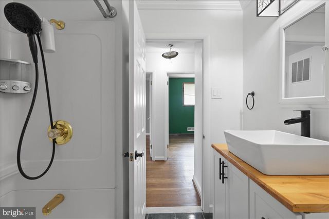 112 MAIN AVE SE, Glen Burnie, MD 21061