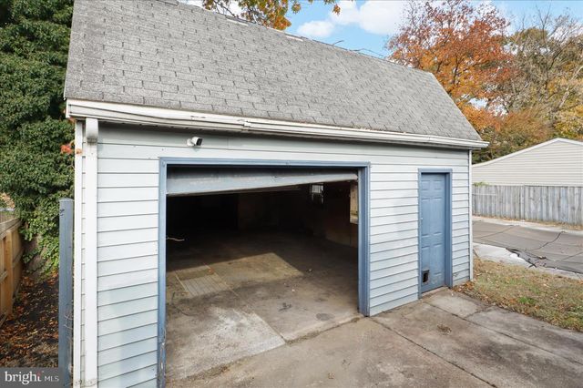 112 MAIN AVE SE, Glen Burnie, MD 21061