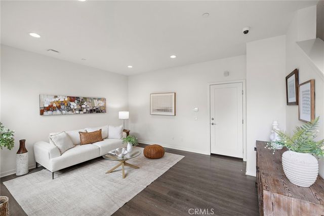 116 Epic, Irvine, CA 92618