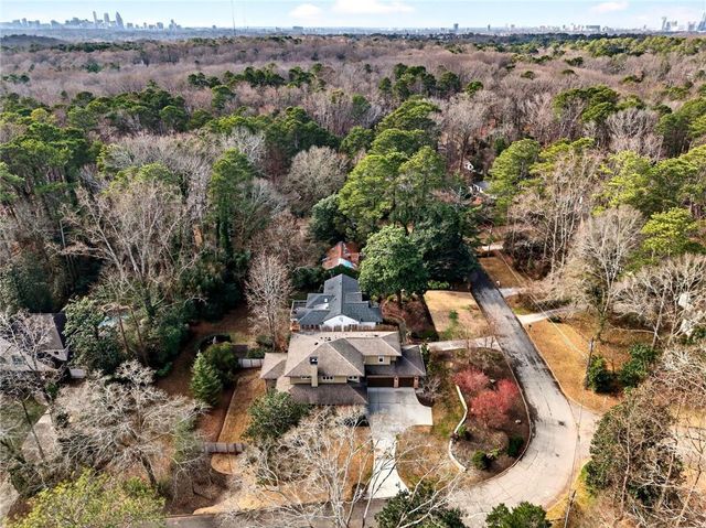 1155 Mcconnell Drive, Decatur, GA 30033