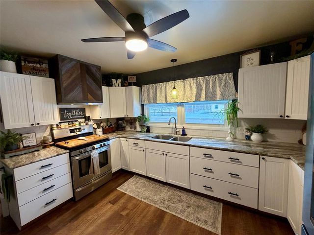 501 W Yellow Street, Cadott, WI 54727