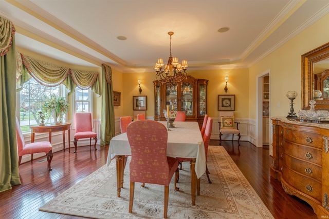 5622 Victoria Bluffs Drive, Newburgh, IN 47630