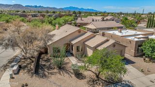 10520 E Bishop Lane, Vail, AZ 85641