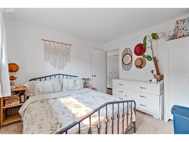 804 Se NEHALEM St, Portland, OR 97202