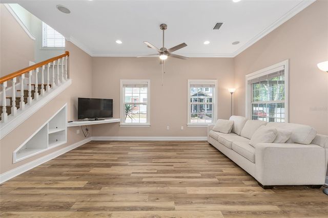 1061 NW 50TH TERRACE, Gainesville, FL 32605