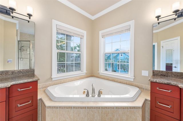 1061 NW 50TH TERRACE, Gainesville, FL 32605