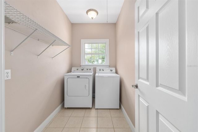 1061 NW 50TH TERRACE, Gainesville, FL 32605