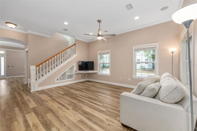 1061 NW 50TH TERRACE, Gainesville, FL 32605