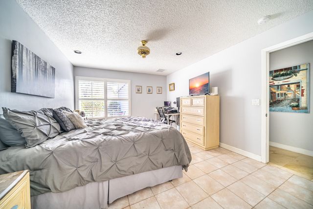 2051 NW 35th Terrace, Coconut Creek, FL 33066