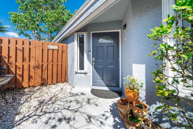 2051 NW 35th Terrace, Coconut Creek, FL 33066