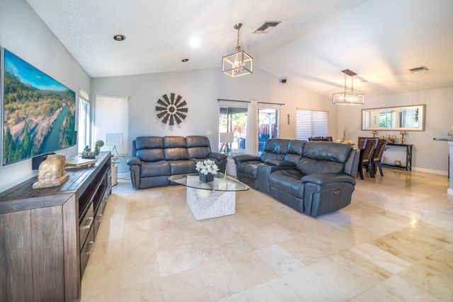 2051 NW 35th Terrace, Coconut Creek, FL 33066