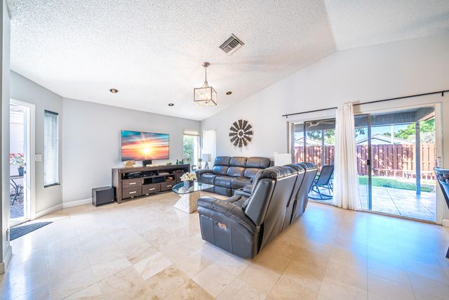 2051 NW 35th Terrace, Coconut Creek, FL 33066