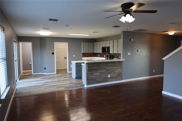 1714 Elm Street, Anna, TX 75409