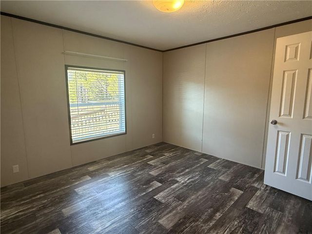 2843 OLD MARKSVILLE Highway, Pineville, LA 71360