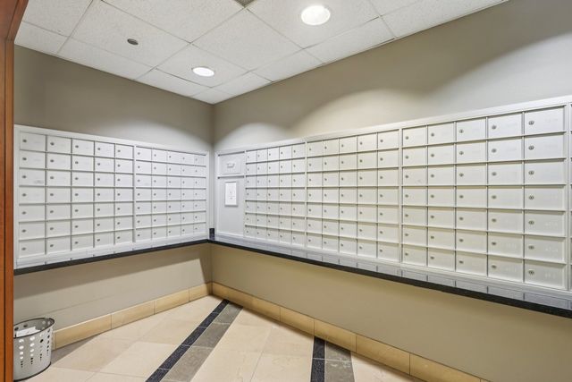 125 S JEFFERSON Street 1408, Chicago, IL 60661