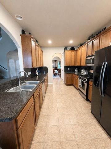 6318 Dayridge Lane, Houston, TX 77048