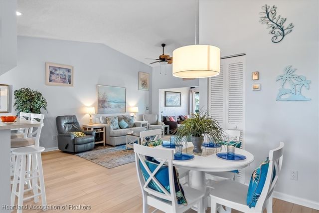 4915 Casablanca Circle H23, Sebring, FL 33870