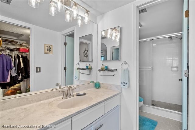 4915 Casablanca Circle H23, Sebring, FL 33870