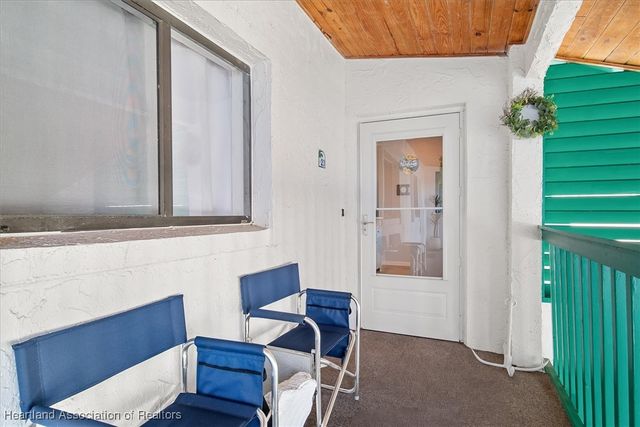 4915 Casablanca Circle H23, Sebring, FL 33870