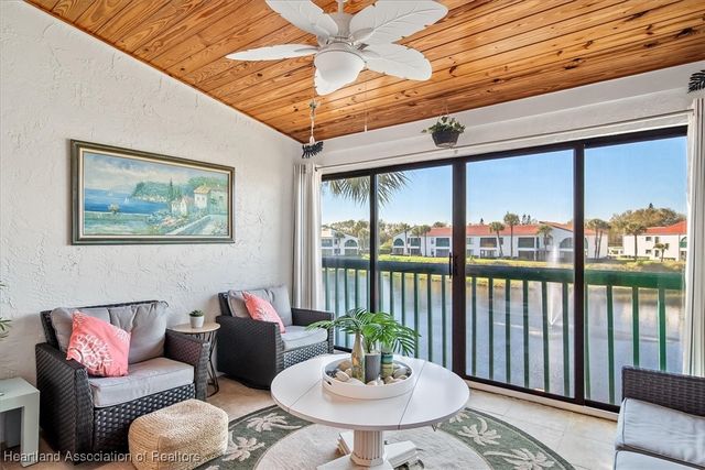 4915 Casablanca Circle H23, Sebring, FL 33870