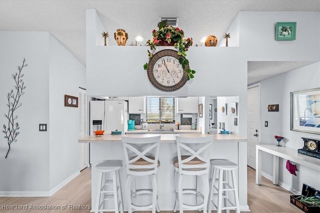 4915 Casablanca Circle H23, Sebring, FL 33870