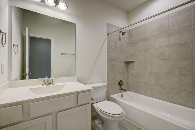 4123 Van Ness DR, Round Rock, TX 78681