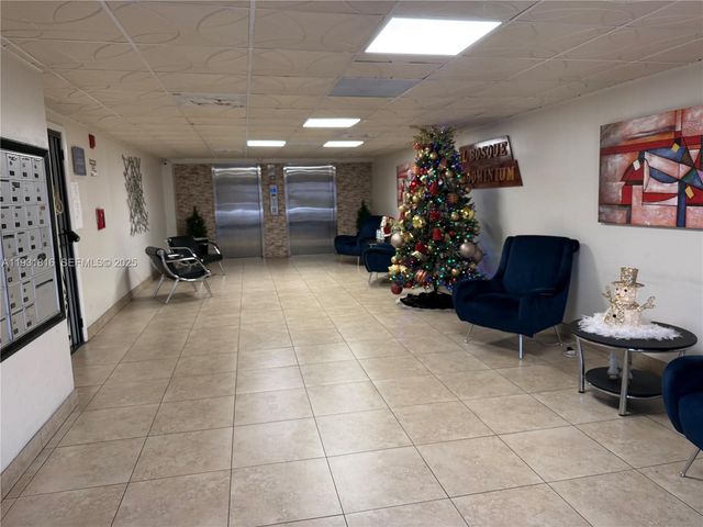 777 SW 9th Ave 322, Miami, FL 33130