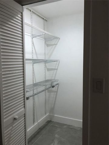 777 SW 9th Ave 322, Miami, FL 33130