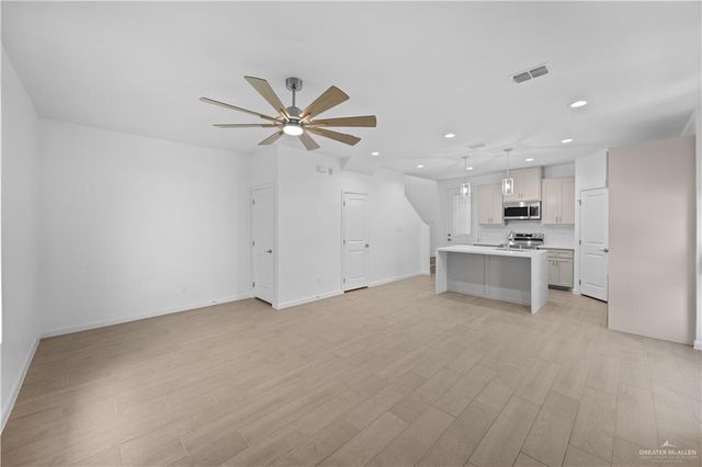 1220 Camellia Avenue, Mcallen, TX 78501