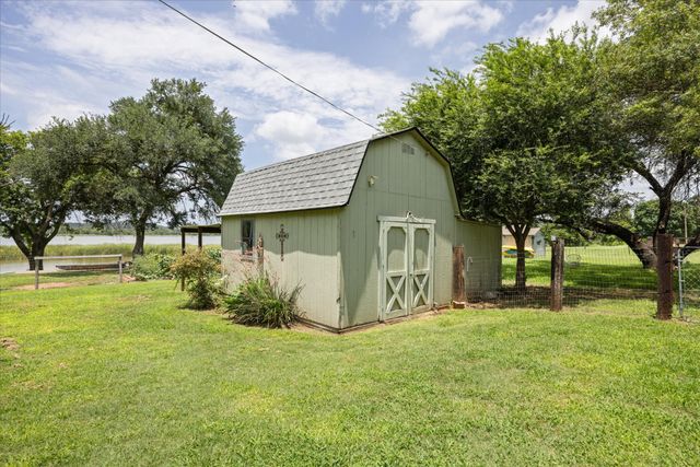 2022 Long Creek Court, Granbury, TX 76049