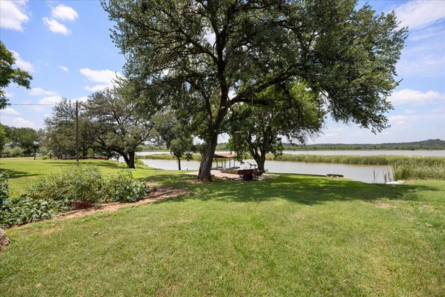 2022 Long Creek Court, Granbury, TX 76049