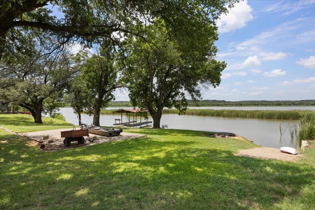 2022 Long Creek Court, Granbury, TX 76049