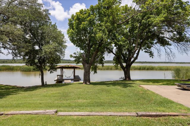 2022 Long Creek Court, Granbury, TX 76049
