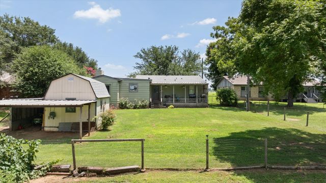 2022 Long Creek Court, Granbury, TX 76049