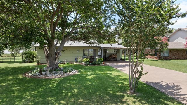 2022 Long Creek Court, Granbury, TX 76049
