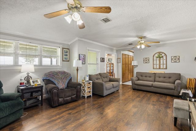 2022 Long Creek Court, Granbury, TX 76049