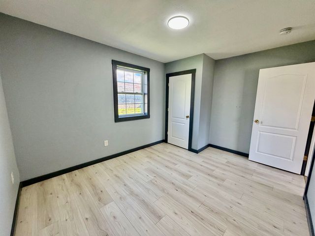 307 Central Street, Sheldon, VT 05483